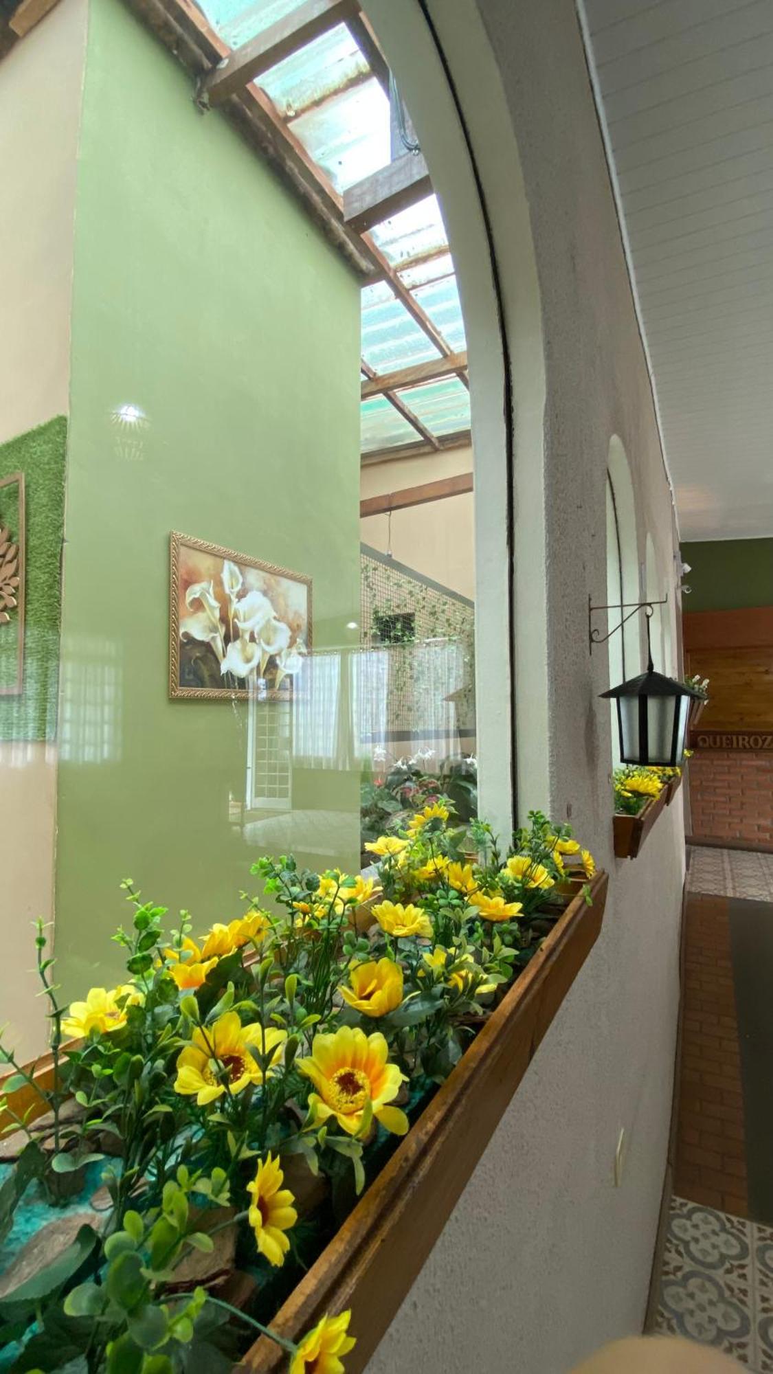 Queiroz Palace Hotel Siqueira Campos Exteriör bild